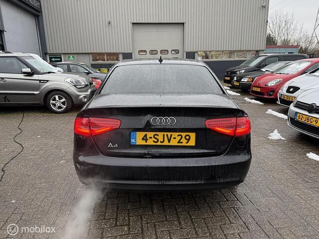 Occasion Audi A4 Business 170 PK (125 kW) 2013 Zwart Sedan