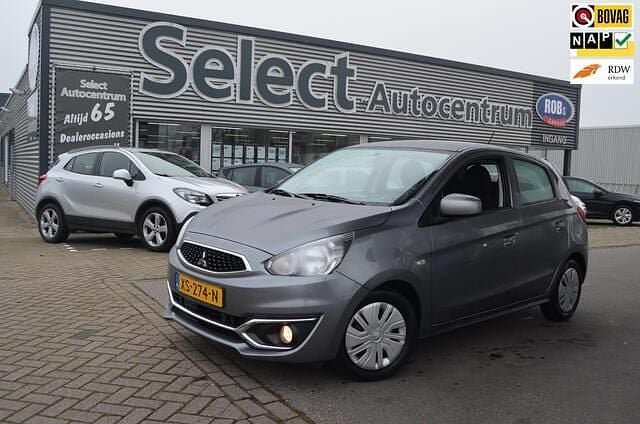 Grijs Gebruikt 2019 Mitsubishi Space Star Hatchback | € 8.450 (Eerlijke prijs) - Afbeelding 1/4