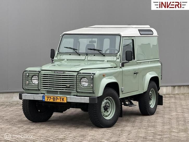 Occasion Land Rover Defender 122 PK (89 kW) 2004 Groen (metallic) Hatchback