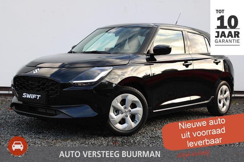 Zwart Nieuw 2025 Suzuki Swift Hatchback | € 22.699 - Afbeelding 1/4