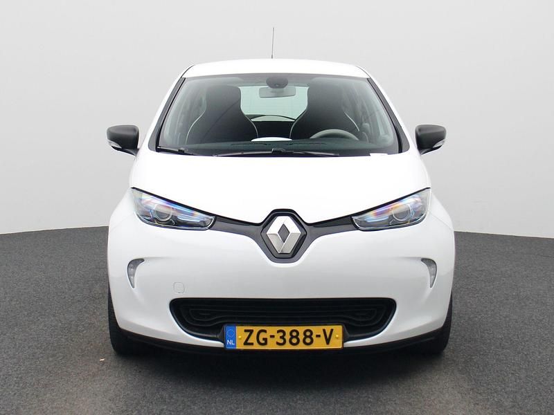 Occasion Renault Zoe Life 68 kW (93 PK) 2019 Wit Hatchback