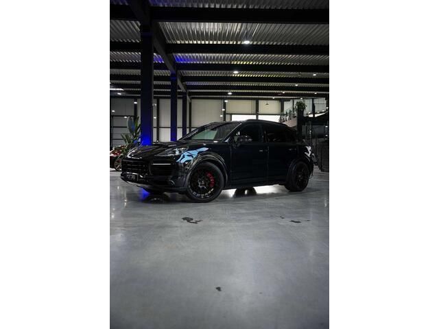Occasion Porsche Cayenne Turbo 2021 Zwart SUV