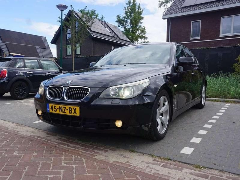 Occasion BMW 545 Executive 333 PK (244 kW) 2004 Zwart Sedan