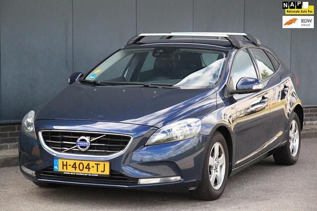 Blauw Gebruikt 2015 Volvo V40 Momentum Stationwagen | € 4.950 (Goede deal) - Afbeelding 1/3