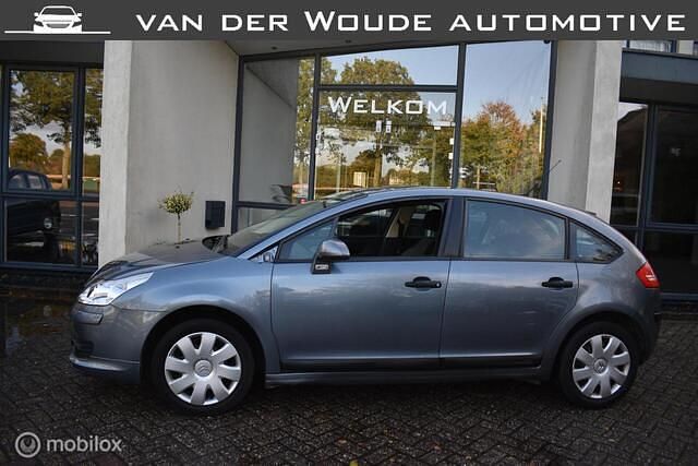 Grijs Gebruikt 2006 Citroën C4 Prestige Hatchback | € 999 (Goede deal) - Afbeelding 1/4