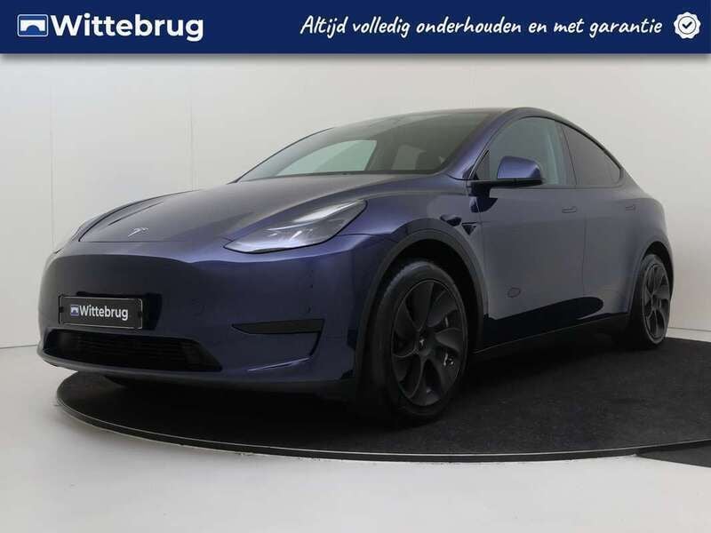 Blauw Gebruikt 2023 Tesla Model Y SUV | € 34.625 (Goede deal) - Afbeelding 1/3