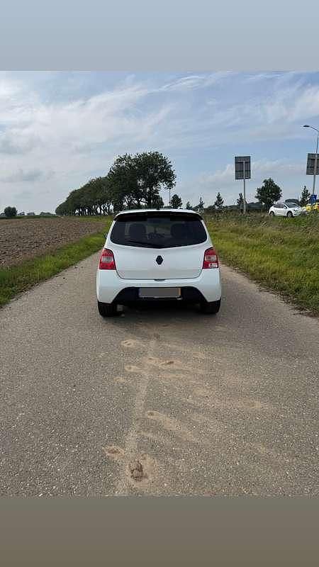 Wit Gebruikt 2011 Renault Twingo R.S. Hatchback | € 4.499 (Eerlijke prijs) - Afbeelding 1/4