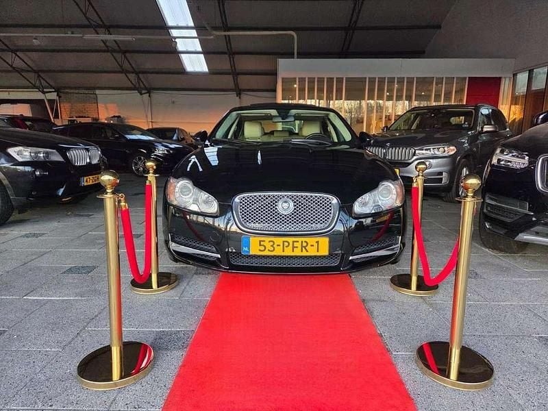 Zwart Occasion 2010 Jaguar XF Premium Luxury Sedan | € 2.222 (Super prijs) - Afbeelding 1/3