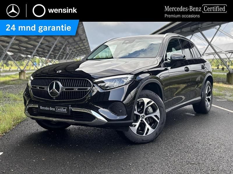 Zwart Gebruikt 2024 Mercedes GLC300e Luxury SUV | € 61.850 (Super prijs) - Afbeelding 1/4