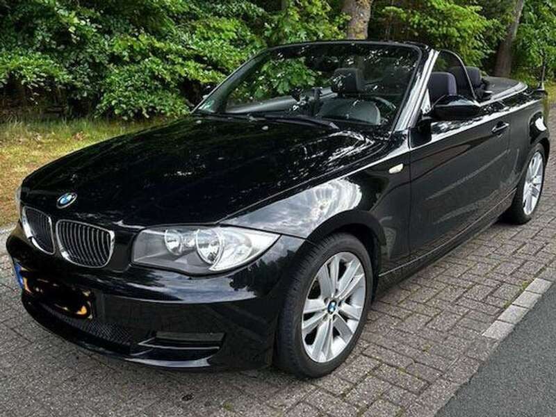 Zwart Gebruikt 2009 BMW 118 Cabriolet Executive Cabriolet | € 6.500 (Eerlijke prijs) - Afbeelding 1/4