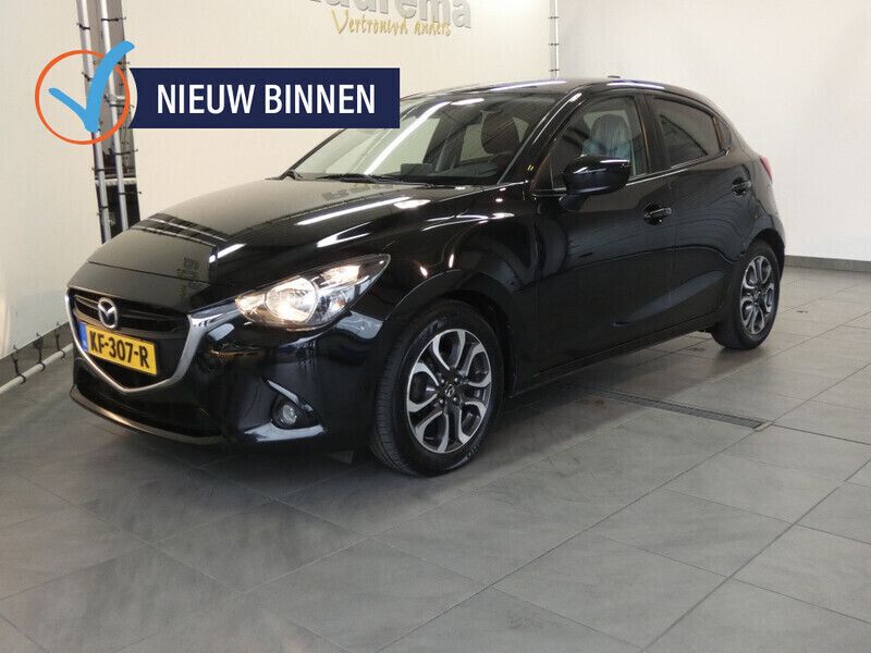 Zwart Gebruikt 2016 Mazda 2 Hatchback | € 10.950 (Eerlijke prijs) - Afbeelding 1/4