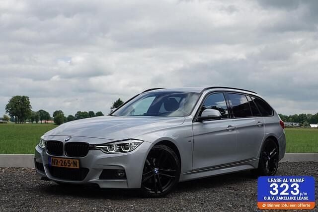 Grijs Gebruikt 2017 BMW 320 M Sport Stationwagen | € 19.950 (Iets duurder) - Afbeelding 1/4