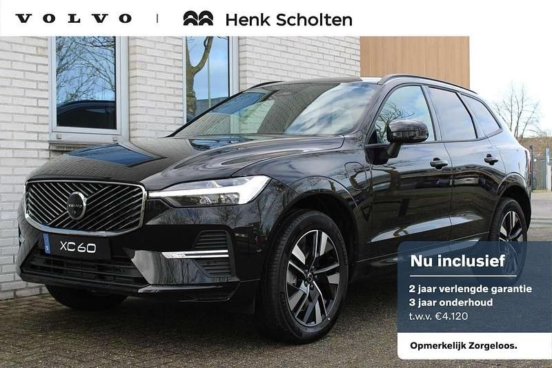 Zwart Nieuw 2025 Volvo XC60 Core SUV | € 71.887 - Afbeelding 1/3