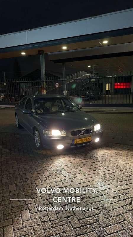 Occasion 2001 Volvo S60 Comfort Sedan | € 4.000 (Eerlijke prijs) - Afbeelding 1/4
