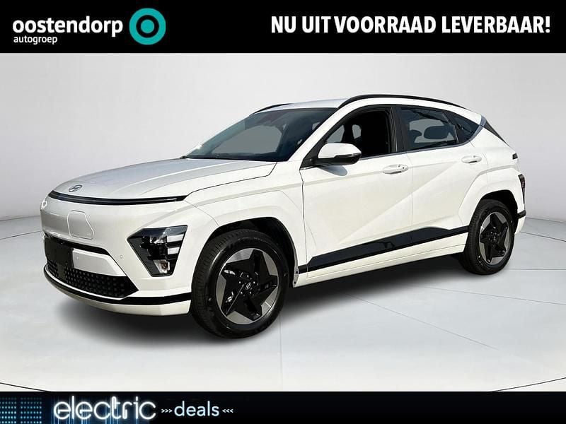 Wit Nieuw 2025 Hyundai Kona Comfort SUV | € 33.190 (Goede deal) - Afbeelding 1/4