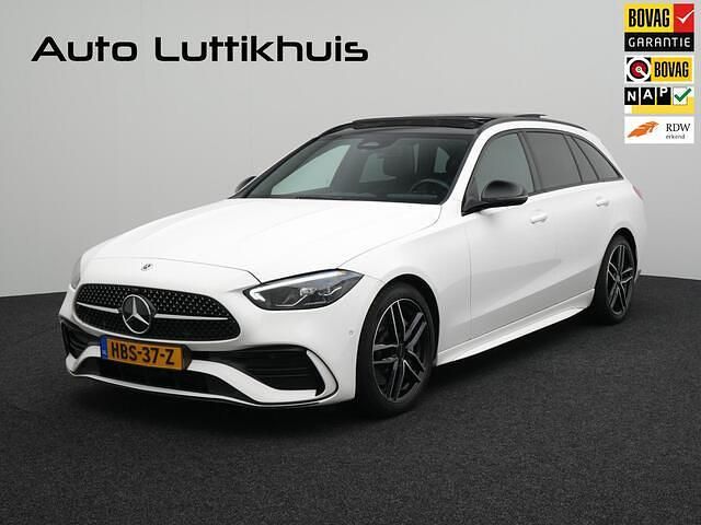 Wit Occasion 2021 Mercedes C200 AMG line Stationwagen | € 36.250 (Eerlijke prijs) - Afbeelding 1/4