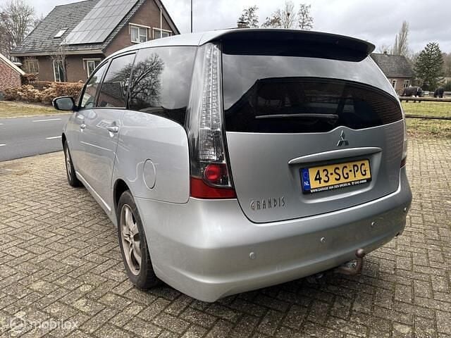 Occasion Mitsubishi Grandis Intense 165 PK (121 kW) 2006 Grijs (metallic) MPV