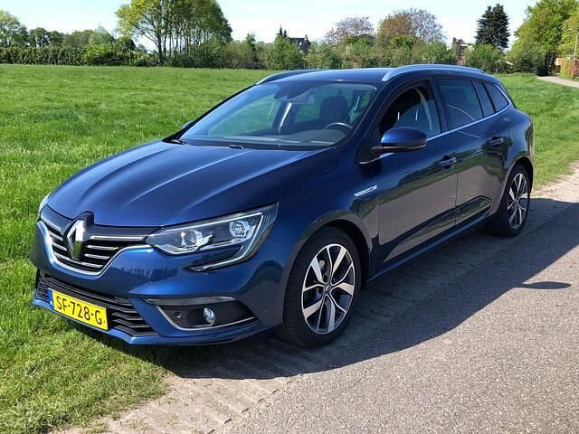 Occasion Renault Mégane GT Line Bose Edition 132 PK (97 kW) 2018 Blauw Stationwagen
