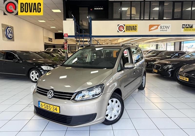 Beige Gebruikt 2013 VW Touran Trendline MPV | € 10.650 (Eerlijke prijs) - Afbeelding 1/4
