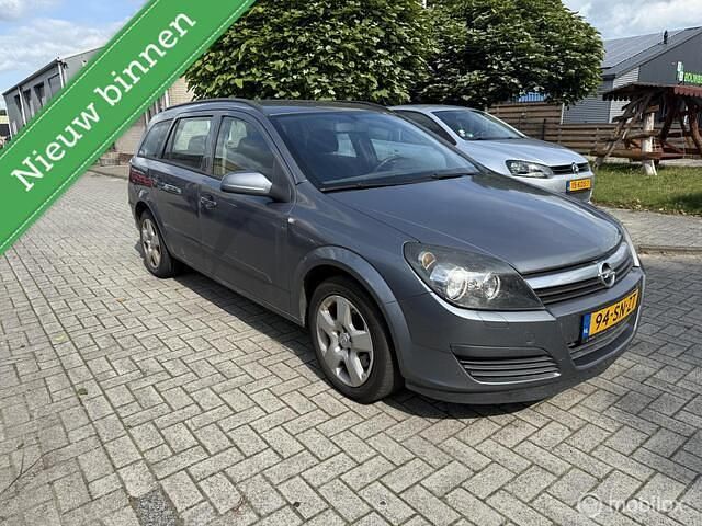 Grijs Gebruikt 2006 Opel Astra Edition Stationwagen | € 800 (Eerlijke prijs) - Afbeelding 1/4