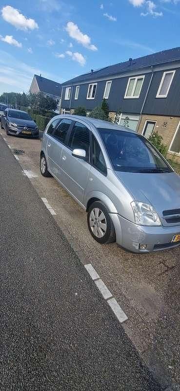 Afbeelding 2/4