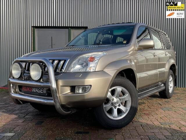 Goud Gebruikt 2005 Toyota Land Cruiser Executive SUV | € 25.250 - Afbeelding 1/4