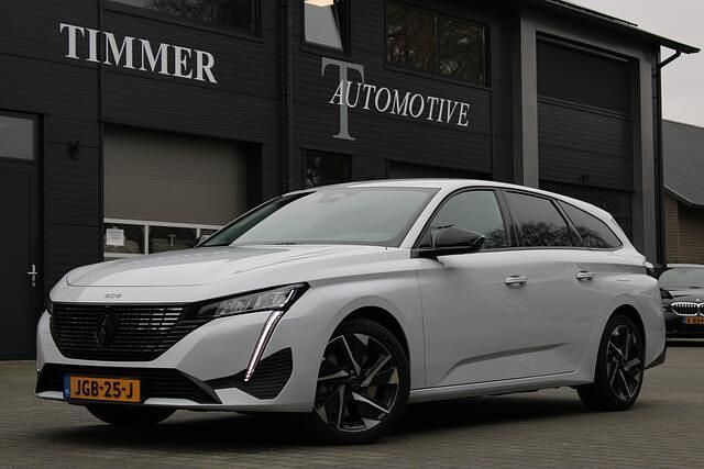 Wit Gebruikt 2024 Peugeot 308 SW Allure Stationwagen | € 28.450 (Eerlijke prijs) - Afbeelding 1/4