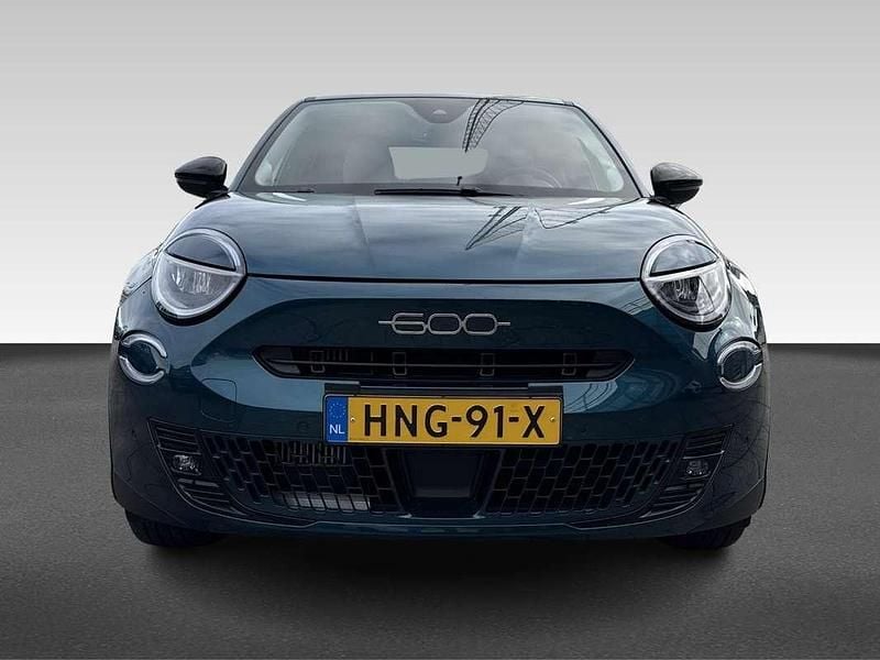 Occasion Fiat 600 La Prima 101 PK (74 kW) 2025 Blauw (metallic) SUV