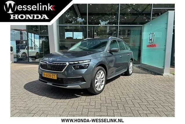 Grijs Gebruikt 2020 Skoda Kamiq Business Line SUV | € 21.950 (Eerlijke prijs) - Afbeelding 1/4