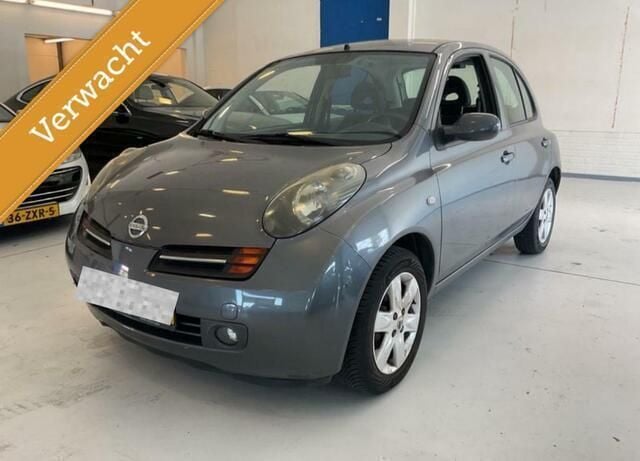 Grijs Gebruikt 2004 Nissan Micra Acenta Hatchback | € 1.795 (Iets duurder) - Afbeelding 1/4