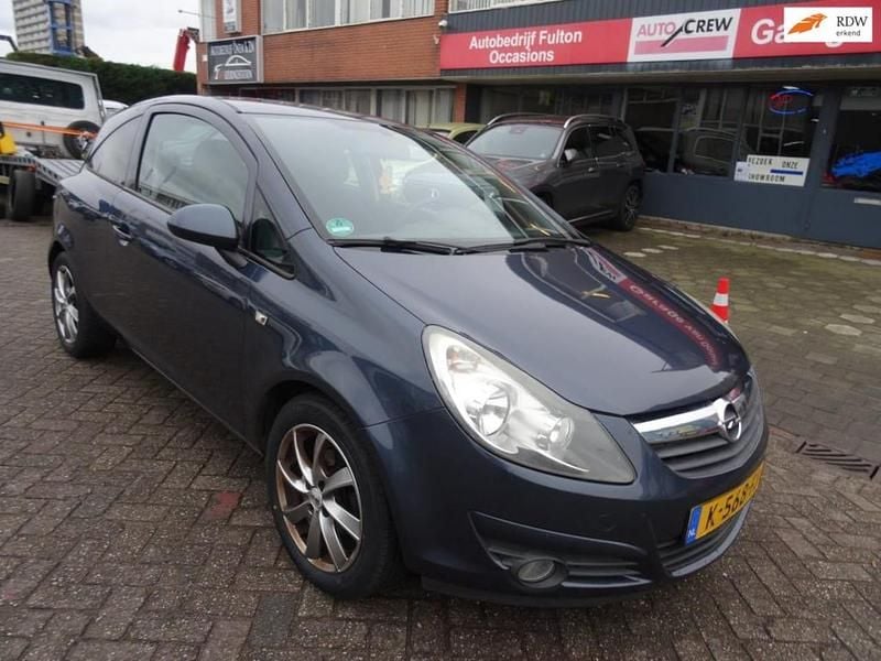 Blauw Gebruikt 2010 Opel Corsa Selection Hatchback | € 2.499 (Goede deal) - Afbeelding 1/4