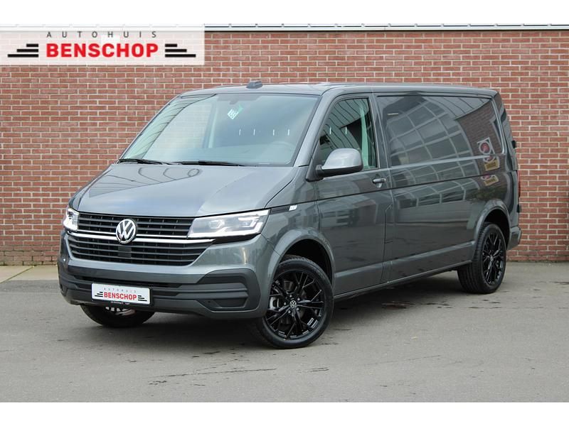 Grijs Gebruikt 2024 VW Transporter Van | € 42.950 (Duur) - Afbeelding 1/4