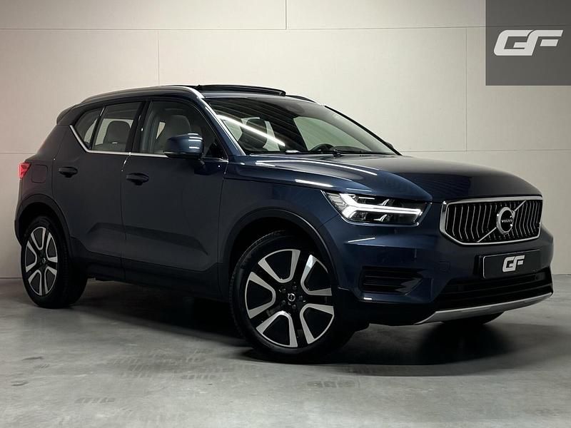 Blauw Occasion 2021 Volvo XC40 Inscription SUV | € 30.450 (Eerlijke prijs) - Afbeelding 1/4