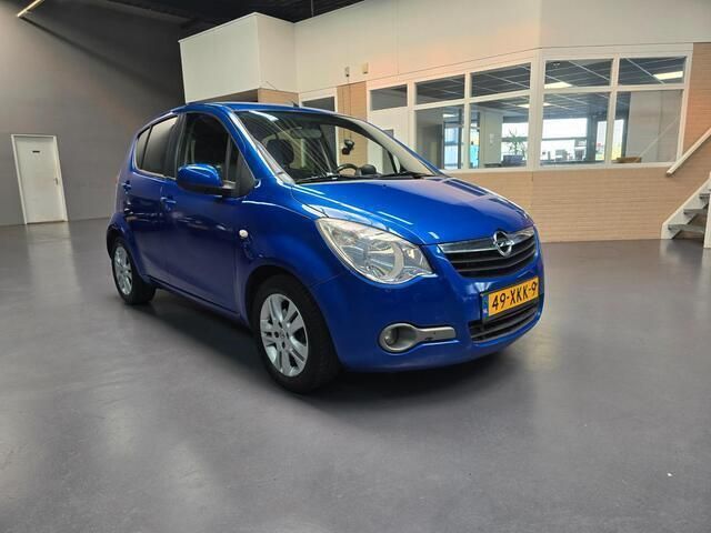 Occasion Opel Agila Edition 68 PK (50 kW) 2012 Blauw Hatchback