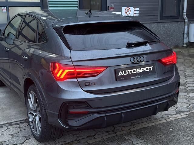 Occasion Audi Q3 Sportback S-Line 245 PK (180 kW) 2022 Grijs (metallic) SUV