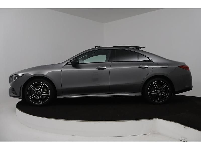 Occasion Mercedes CLA250 Business 161 PK (118 kW) 2022 Grijs Sedan