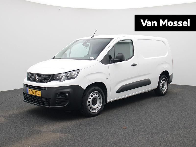Wit Gebruikt 2022 Peugeot Partner Premium Van | € 12.900 (Eerlijke prijs) - Afbeelding 1/4