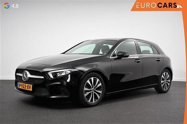 Zwart Gebruikt 2020 Mercedes A220 Advantage Hatchback | € 25.890 (Goede deal) - Afbeelding 1/4