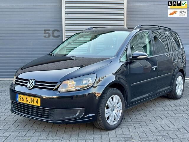 Zwart Gebruikt 2010 VW Touran Trendline MPV | € 4.450 (Eerlijke prijs) - Afbeelding 1/4