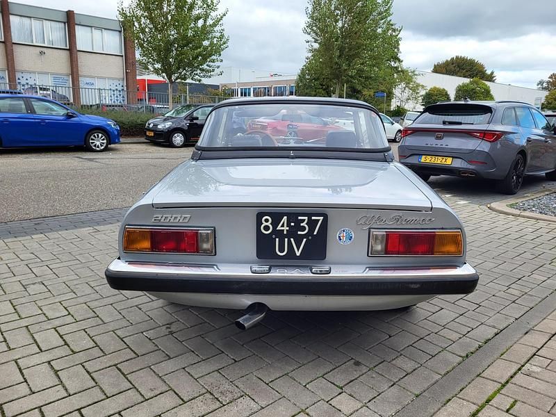 Occasion Alfa Romeo Spider Veloce 127 PK (93 kW) 1972 Grijs Cabriolet