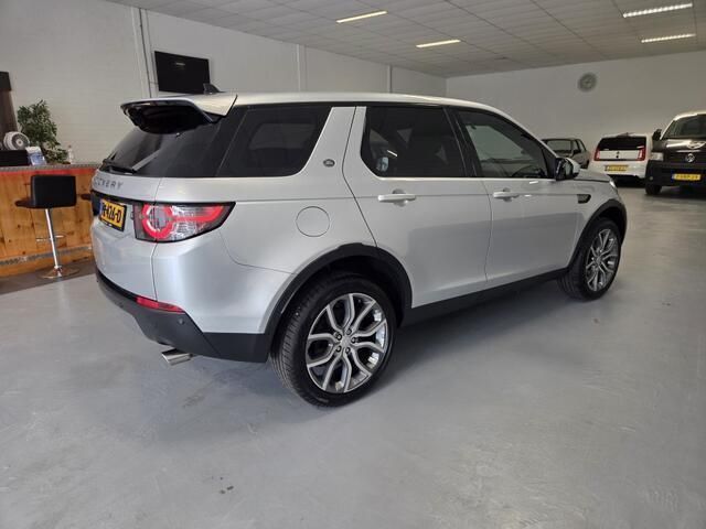 Grijs Gebruikt 2017 Land Rover Discovery Sport SUV | € 12.750 (Eerlijke prijs) - Afbeelding 1/4
