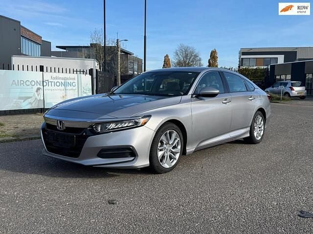 Grijs Gebruikt 2018 Honda Accord Sedan | € 8.950 - Afbeelding 1/4