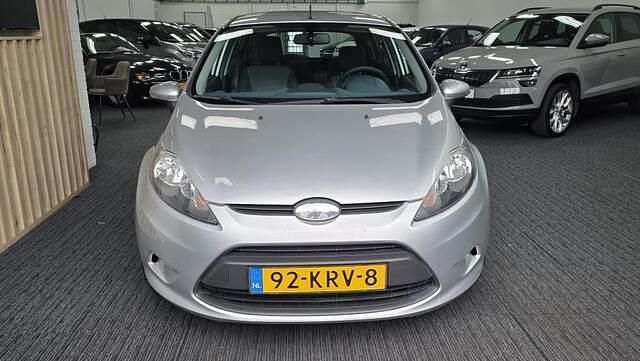 Occasion Ford Fiesta Limited 60 PK (44 kW) 2010 Grijs Hatchback