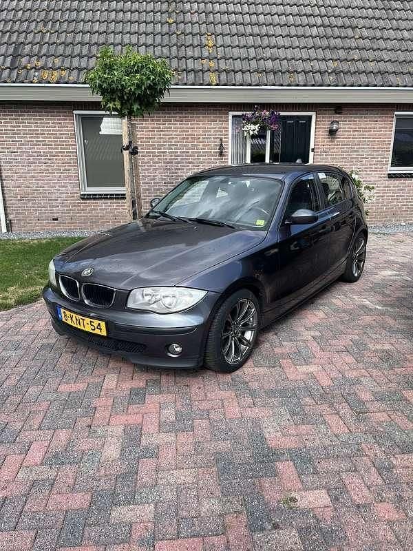 Gebruikt 2005 BMW 116 Hatchback | € 2.399 (Eerlijke prijs) - Afbeelding 1/4