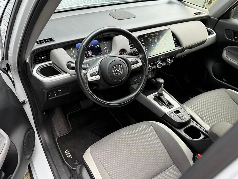 Occasion Honda Jazz Hybrid 109 PK (80 kW) 2022 Zilver (metallic) Hatchback