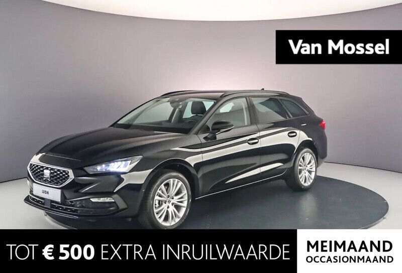 Zwart Gebruikt 2023 Seat Leon Business Stationwagen | € 26.944 (Eerlijke prijs) - Afbeelding 1/4