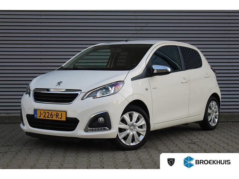 Wit Gebruikt 2020 Peugeot 108 Style Hatchback | € 9.295 (Eerlijke prijs) - Afbeelding 1/4