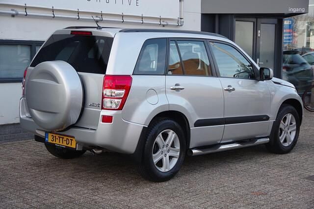 Occasion Suzuki Grand Vitara Exclusive 140 PK (102 kW) 2007 Grijs SUV