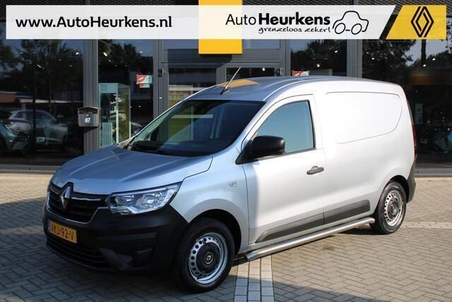 Gris highland Gebruikt 2021 Renault Express Komfort Hatchback | € 12.445 - Afbeelding 1/4