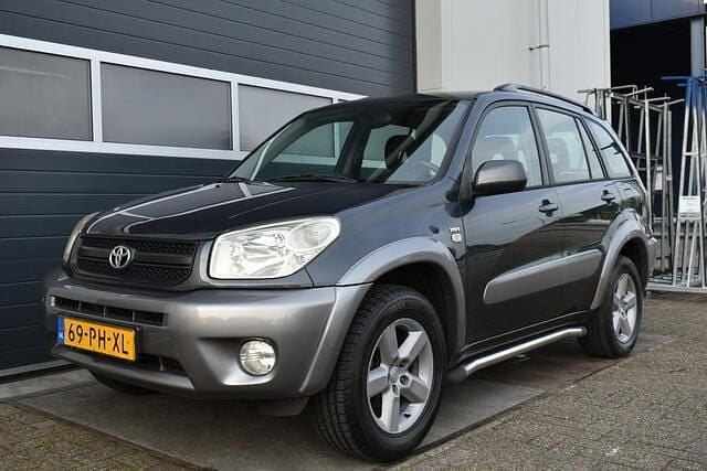 Grijs Gebruikt 2004 Toyota RAV4 Sol SUV | € 5.950 (Eerlijke prijs) - Afbeelding 1/4
